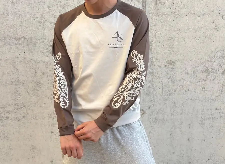 4SPECIAL White/Beige longsleeve, front