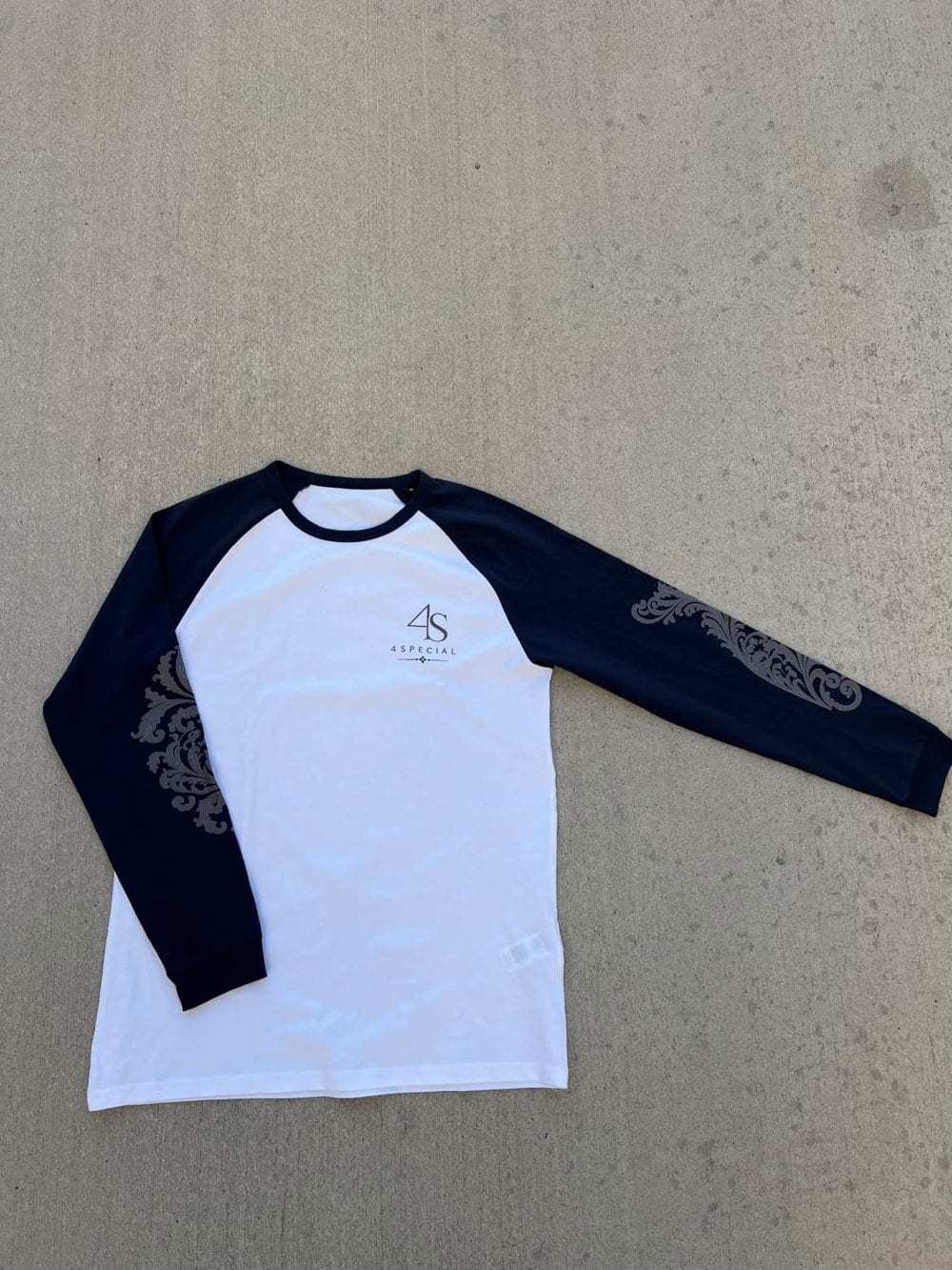 4SPECIAL White/Navy, front